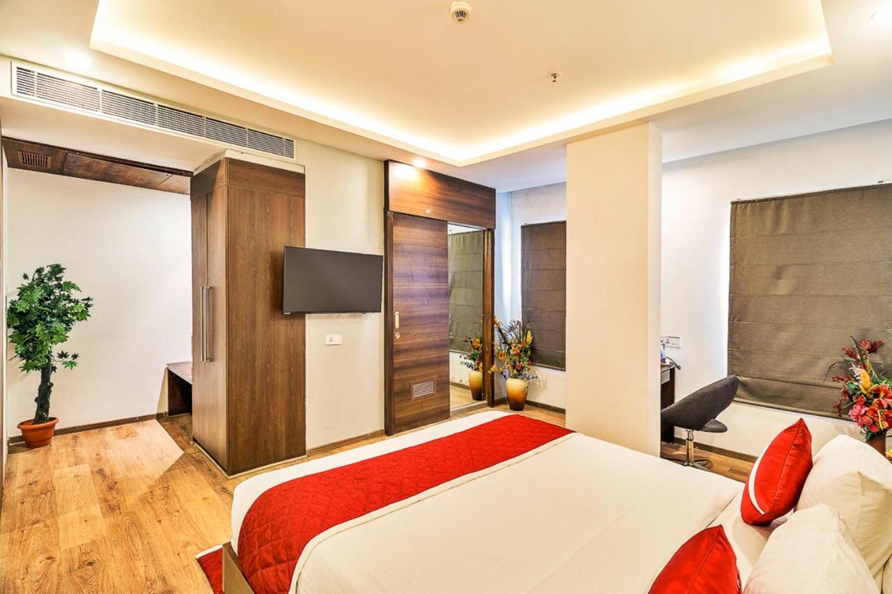 Jagadish Brigade Hotel Bangalore Dış mekan fotoğraf
