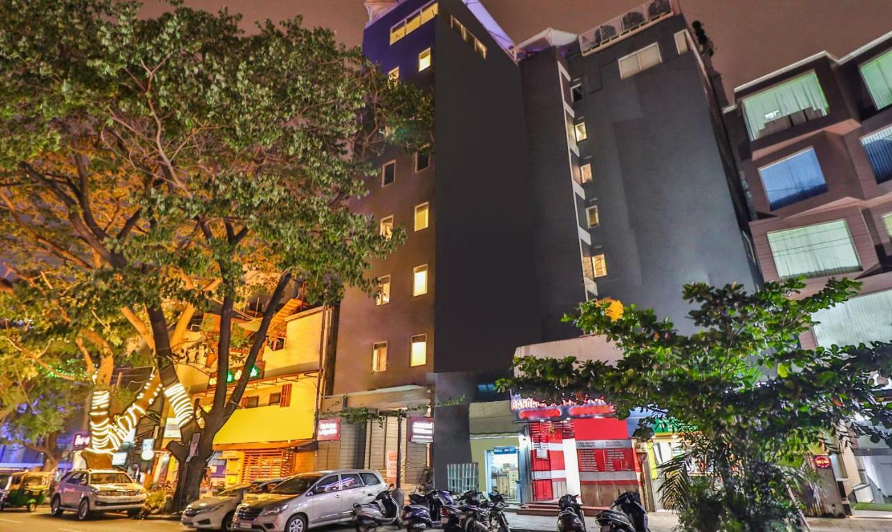 Jagadish Brigade Hotel Bangalore Dış mekan fotoğraf