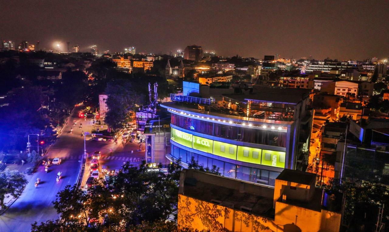 Jagadish Brigade Hotel Bangalore Dış mekan fotoğraf